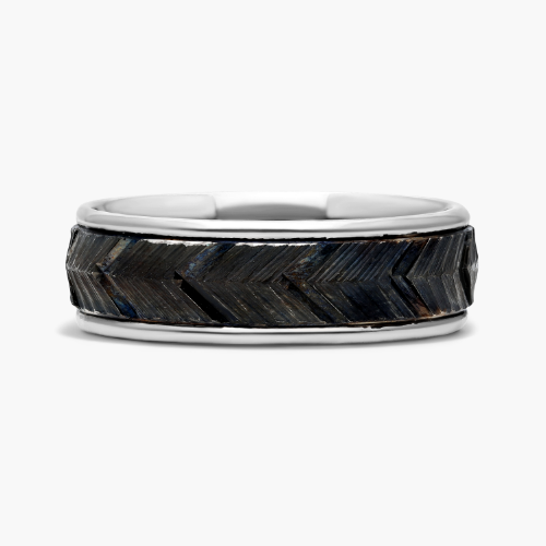 14K White Gold Ribbed Chevron Pattern Band